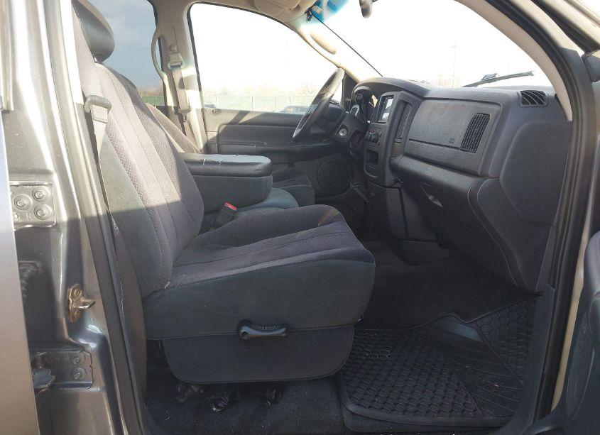 Photo 5 of 2005 Dodge Ram 1500 SLT/LARAMIE (VIN 1D7HA18D15J588558)