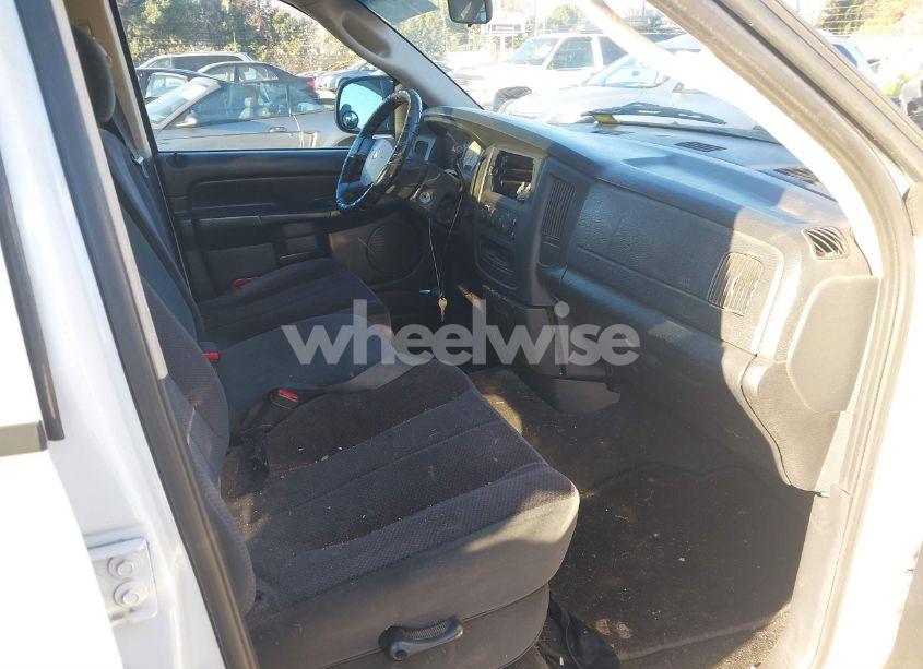 Photo 5 of 2005 Dodge Ram 1500 SLT/LARAMIE (VIN 1D7HA18D25J618036)