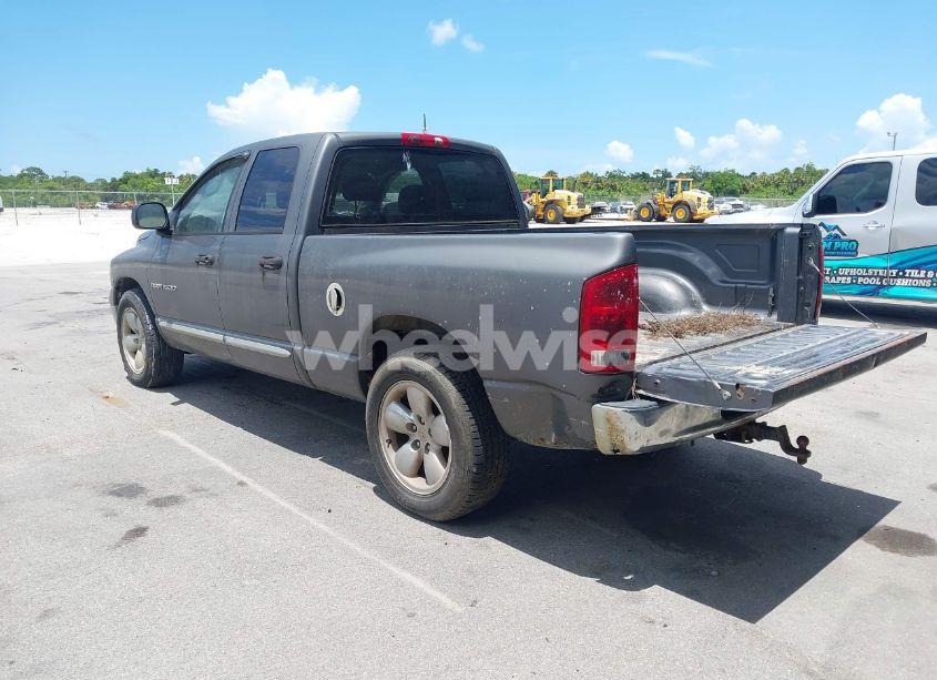 Photo 3 of 2004 Dodge Ram 1500 SLT/LARAMIE (VIN 1D7HA18D34S722611)
