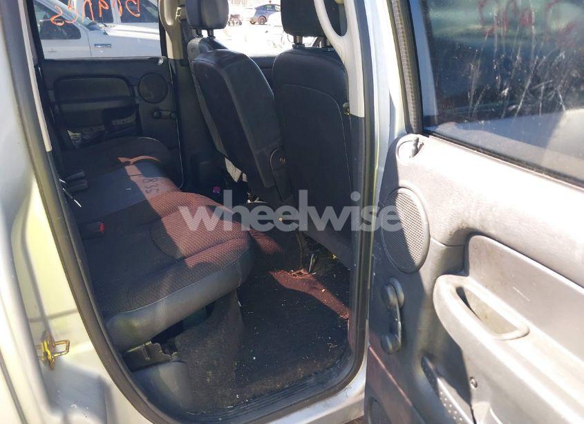 Photo 8 of 2005 Dodge Ram 1500 ST (VIN 1D7HA18D35J584835)