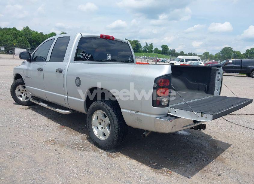 Photo 3 of 2004 Dodge Ram 1500 SLT/LARAMIE (VIN 1D7HA18D44S758159)