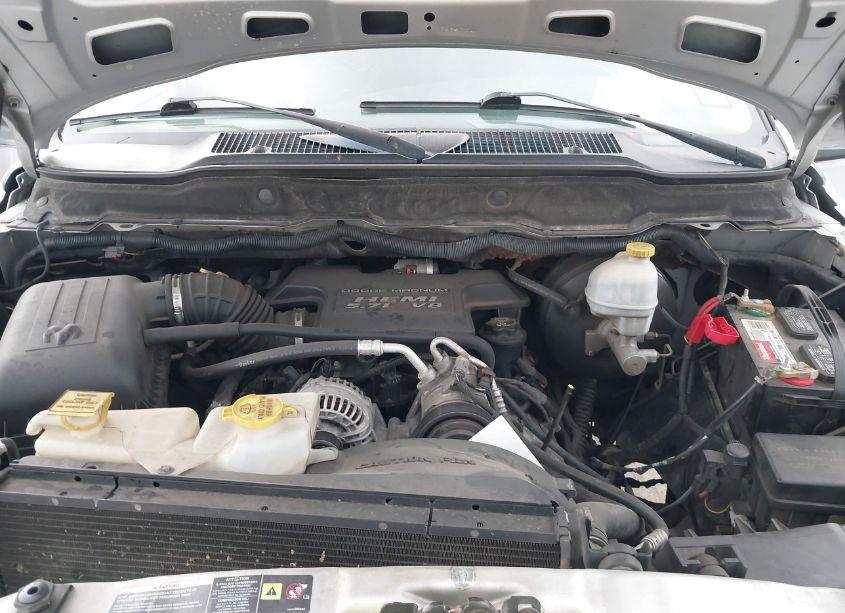 Photo 10 of 2005 Dodge Ram 1500 SLT/LARAMIE (VIN 1D7HA18D45J547390)