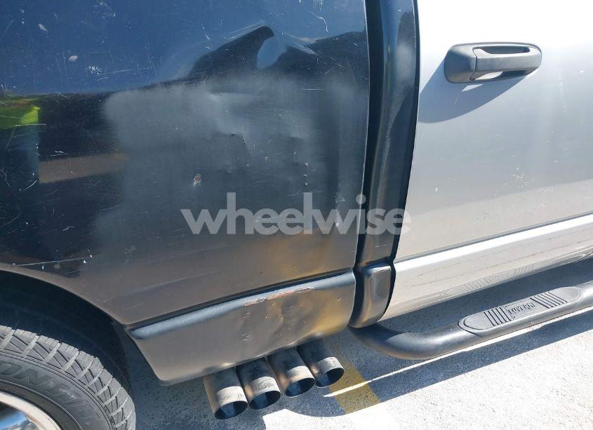 Photo 13 of 2004 Dodge Ram 1500 SLT/LARAMIE (VIN 1D7HA18D54S520157)