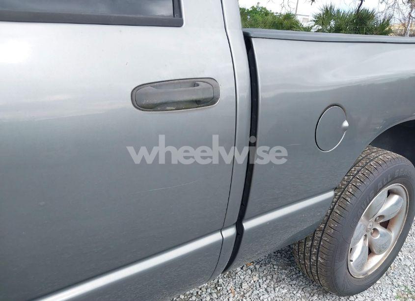 Photo 13 of 2005 Dodge Ram 1500 SLT/LARAMIE (VIN 1D7HA18D65S366107)