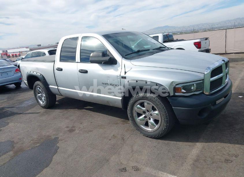 2005 Dodge Ram 1500 SLT/LARAMIE (VIN 1D7HA18D75J594834) main photo