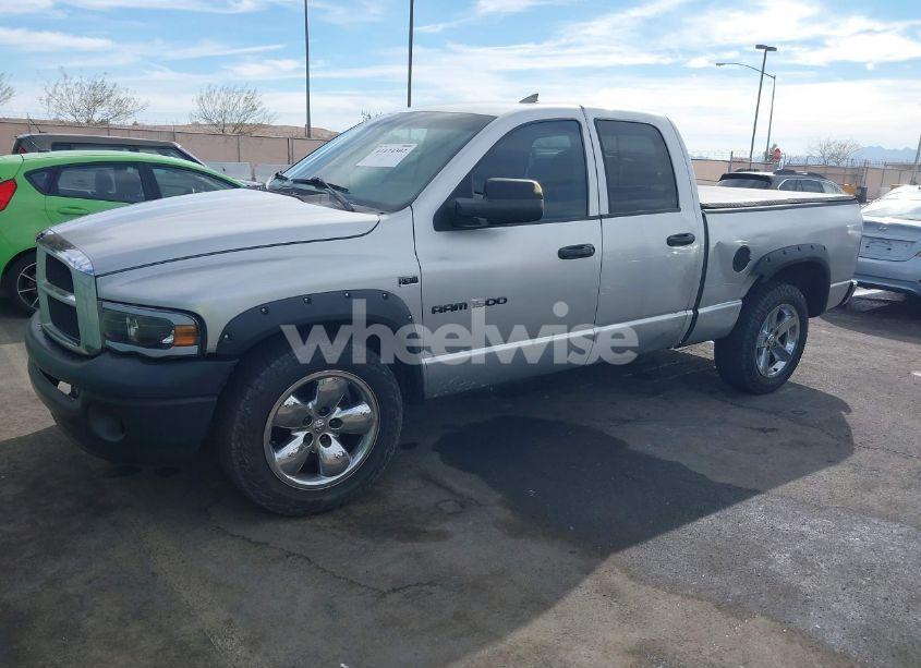 Photo 2 of 2005 Dodge Ram 1500 SLT/LARAMIE (VIN 1D7HA18D75J594834)