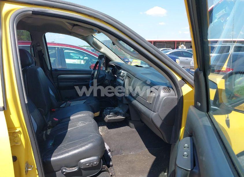 Photo 5 of 2005 Dodge Ram 1500 SLT/LARAMIE (VIN 1D7HA18D85J521679)