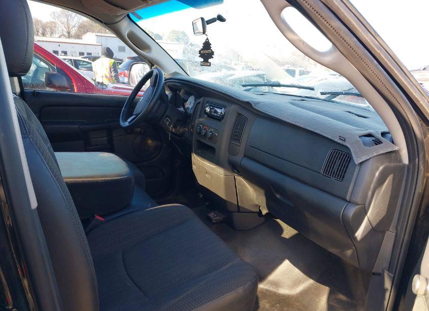 Photo 5 of 2004 Dodge Ram 1500 ST (VIN 1D7HA18D94J169310)