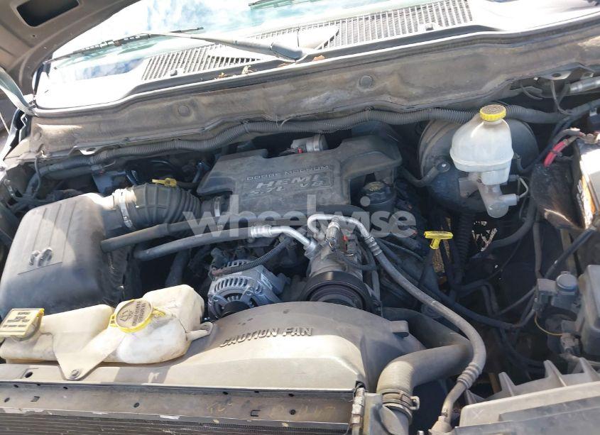 Photo 10 of 2005 Dodge Ram 1500 SLT/LARAMIE (VIN 1D7HA18D95J622472)