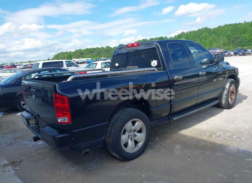 Photo 4 of 2005 Dodge Ram 1500 SLT/LARAMIE (VIN 1D7HA18D95J622472)