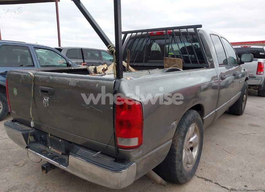 Photo 4 of 2005 Dodge Ram 1500 SLT/LARAMIE (VIN 1D7HA18DX5S284039)