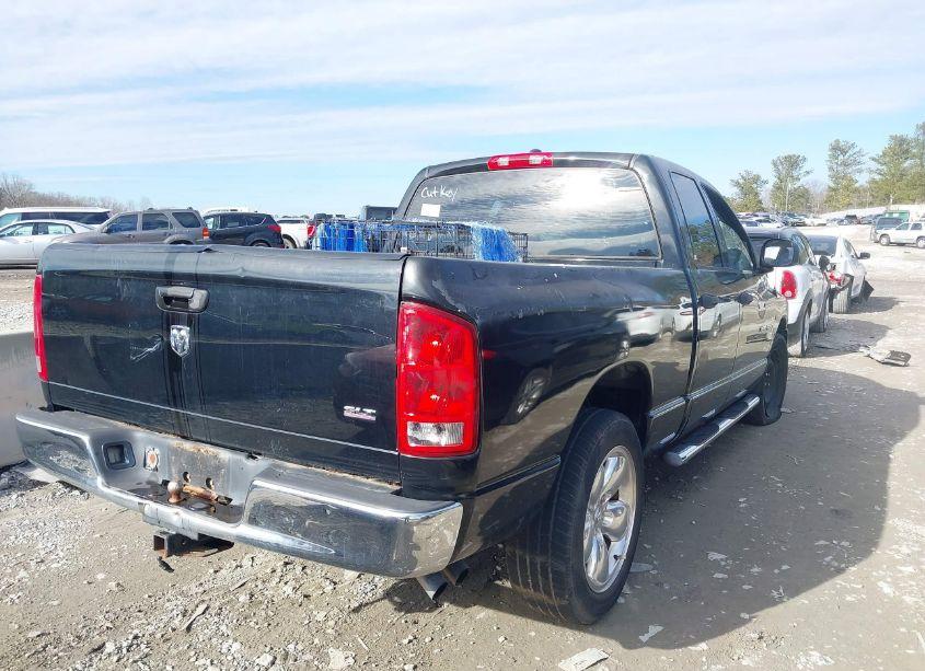 Photo 4 of 2005 Dodge Ram 1500 SLT/LARAMIE (VIN 1D7HA18DX5S298975)