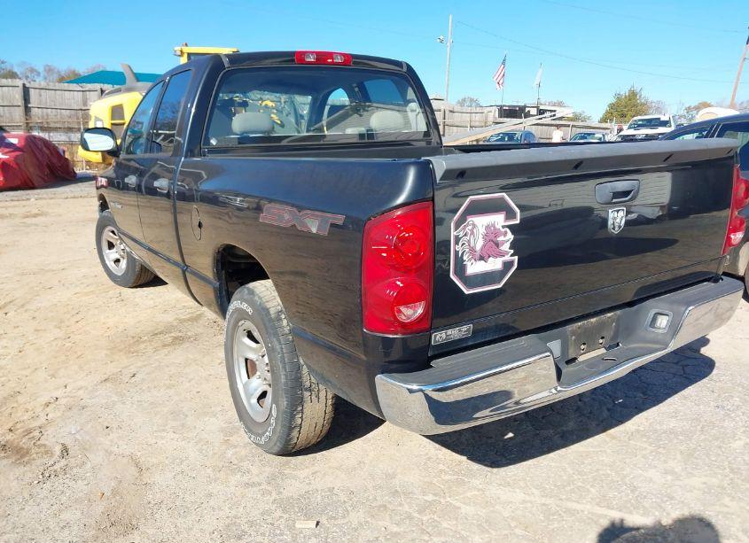 Photo 3 of 2007 Dodge Ram 1500 ST (VIN 1D7HA18K07J618957)