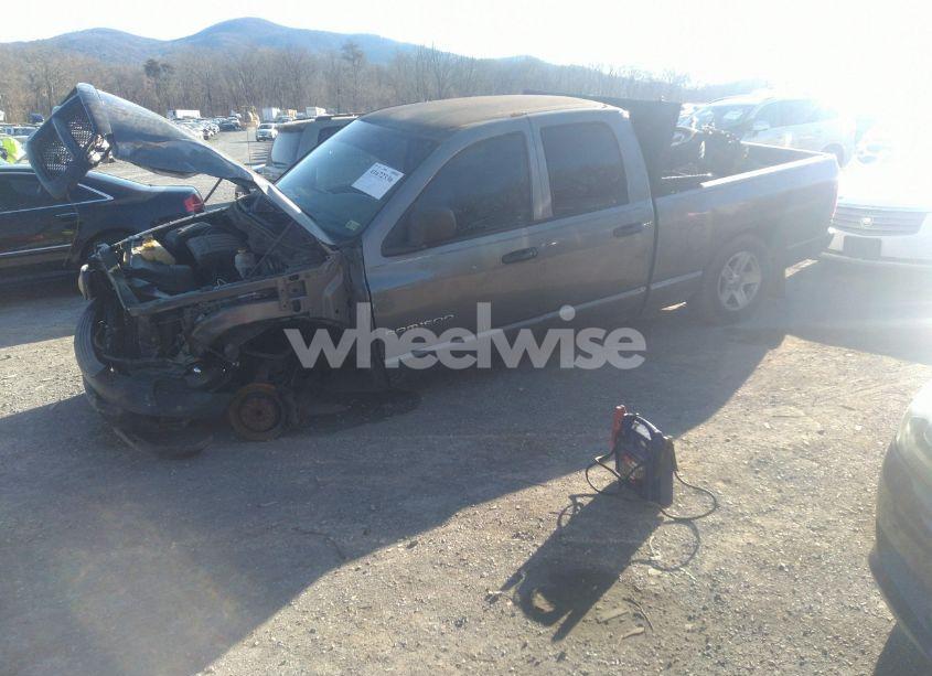 Photo 2 of 2005 Dodge Ram 1500 ST (VIN 1D7HA18K65J550094)