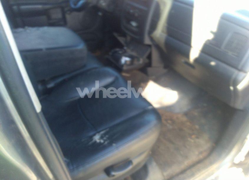 Photo 5 of 2005 Dodge Ram 1500 ST (VIN 1D7HA18K65J550094)