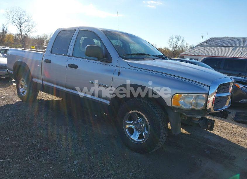 2002 Dodge Ram 1500 ST (VIN 1D7HA18N02S593006) main photo