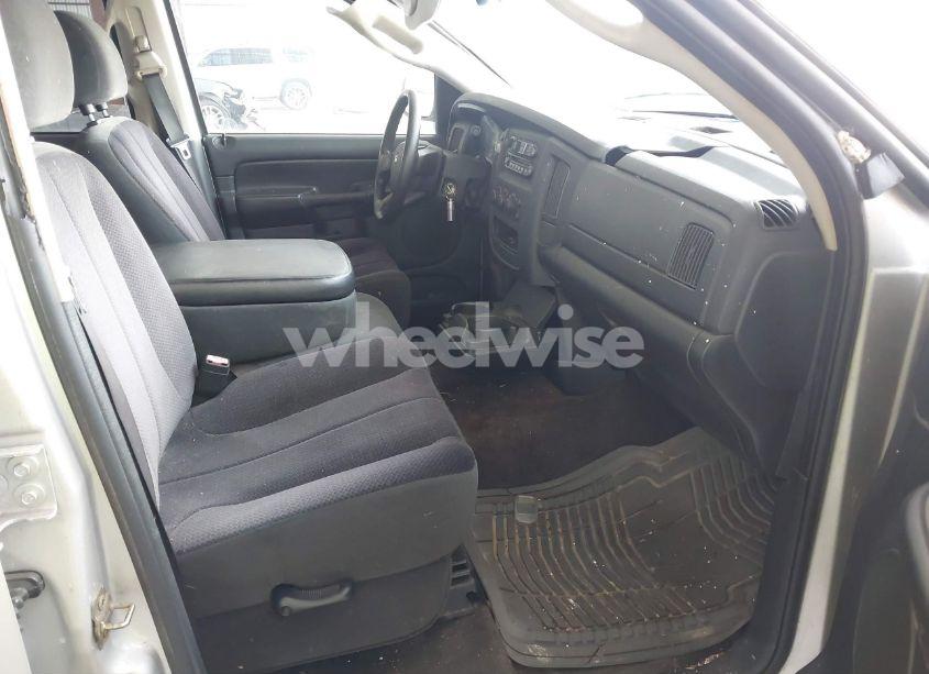 Photo 5 of 2004 Dodge Ram 1500 SLT/LARAMIE (VIN 1D7HA18N04J109229)