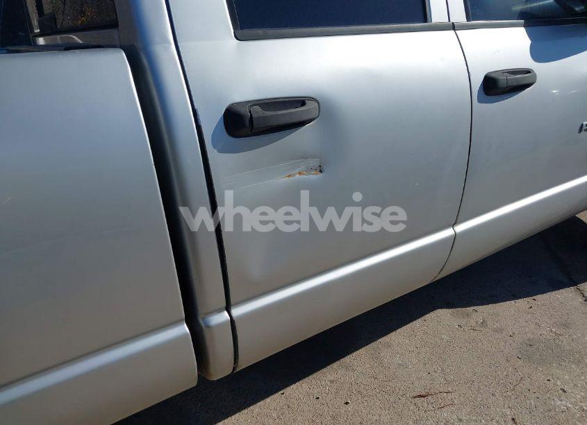 Photo 6 of 2004 Dodge Ram 1500 SLT/LARAMIE (VIN 1D7HA18N04J167857)