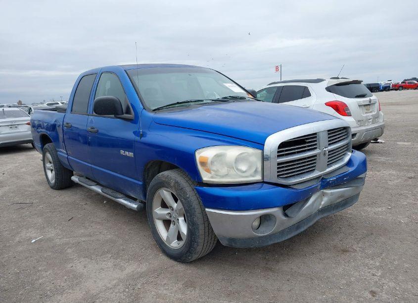 2008 Dodge Ram 1500 SLT (VIN 1D7HA18N08J203424) main photo