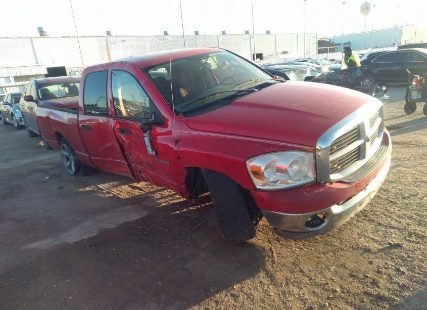 2008 Dodge Ram 1500 SLT (VIN 1D7HA18N08J236861) main photo