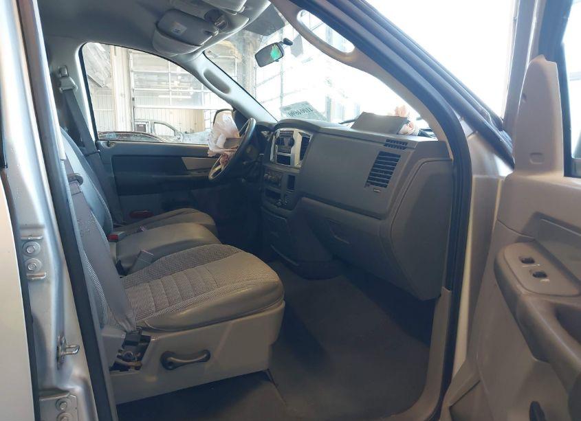 Photo 5 of 2008 Dodge Ram 1500 SLT (VIN 1D7HA18N18J116048)