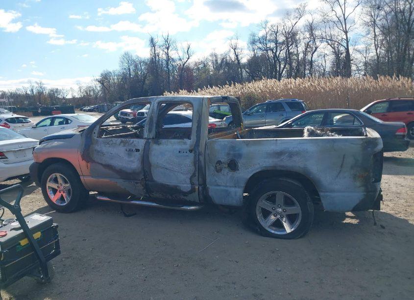 Photo 14 of 2005 Dodge Ram 1500 SLT/LARAMIE (VIN 1D7HA18N25J549888)