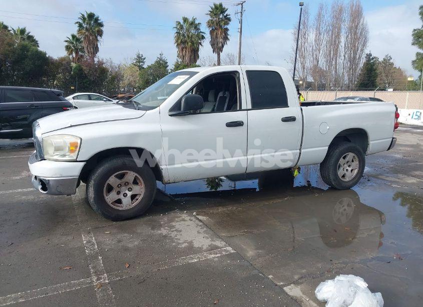 Photo 2 of 2007 Dodge Ram 1500 SLT (VIN 1D7HA18N27S238801)