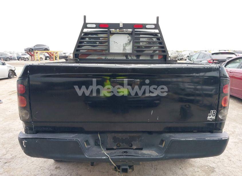 Photo 16 of 2002 Dodge Ram 1500 ST (VIN 1D7HA18N32S629237)