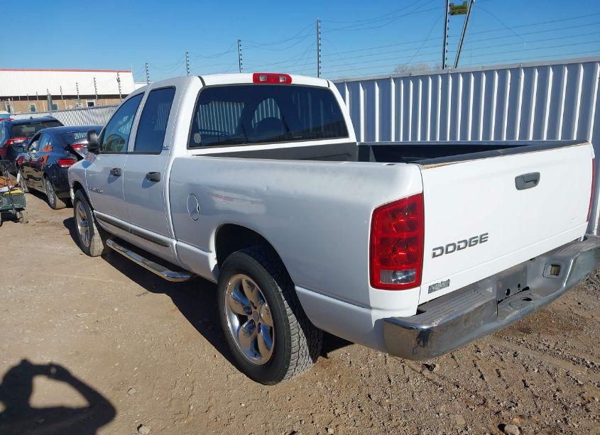 Photo 3 of 2002 Dodge Ram 1500 ST (VIN 1D7HA18N32S703739)