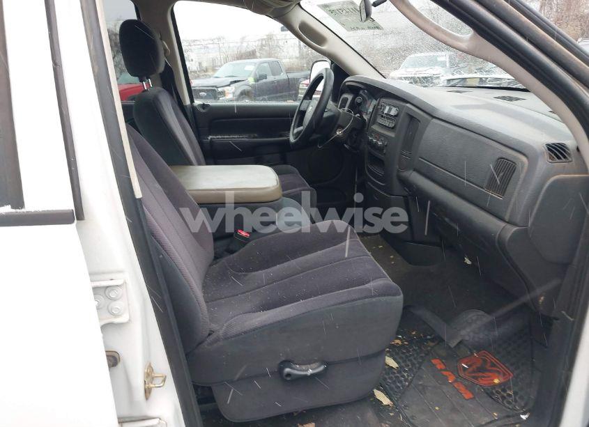 Photo 5 of 2005 Dodge Ram 1500 SLT/LARAMIE (VIN 1D7HA18N35J611024)