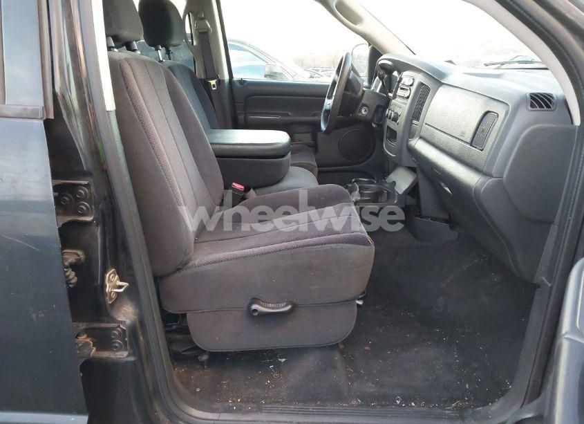 Photo 5 of 2005 Dodge Ram 1500 SLT/LARAMIE (VIN 1D7HA18N55J529506)