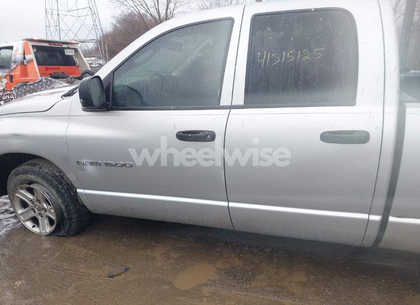 Photo 14 of 2006 Dodge Ram 1500 SLT (VIN 1D7HA18N56S635630)