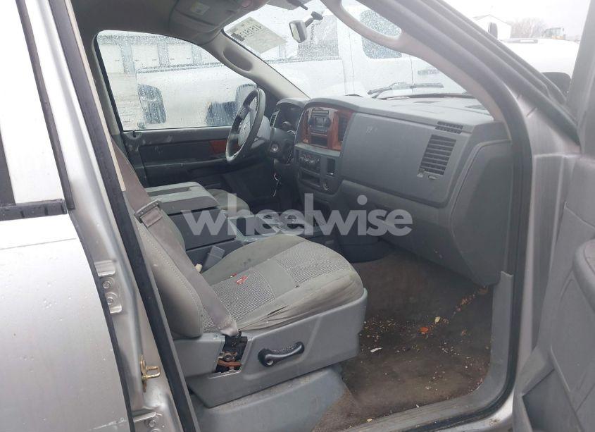 Photo 5 of 2006 Dodge Ram 1500 SLT (VIN 1D7HA18N56S635630)