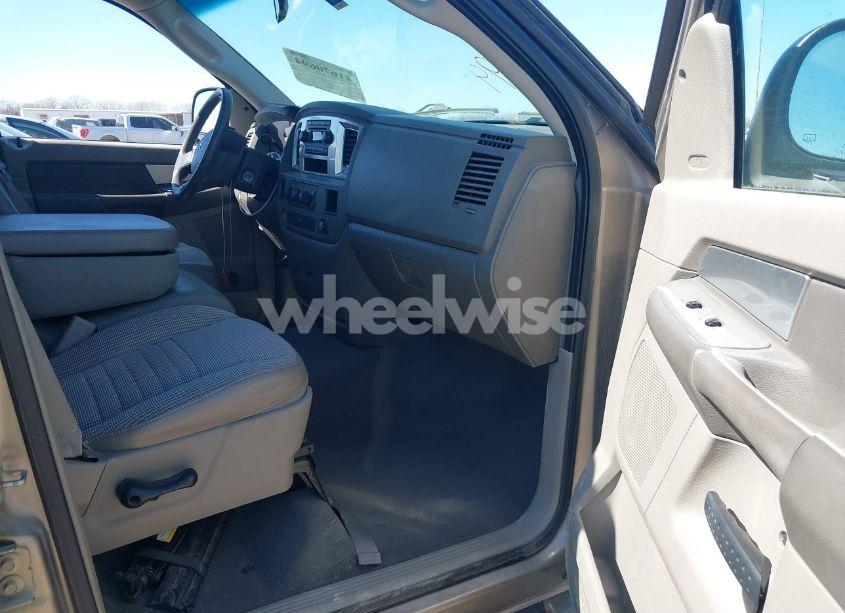 Photo 5 of 2008 Dodge Ram 1500 SLT (VIN 1D7HA18N68J114067)