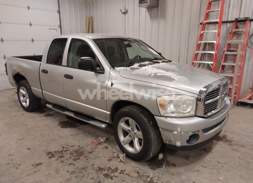 2008 Dodge Ram 1500 SLT (VIN 1D7HA18N68J157999) main photo