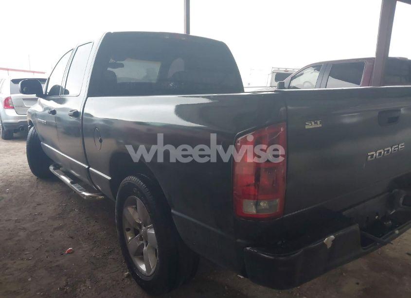 Photo 3 of 2002 Dodge Ram 1500 ST (VIN 1D7HA18N72S630178)