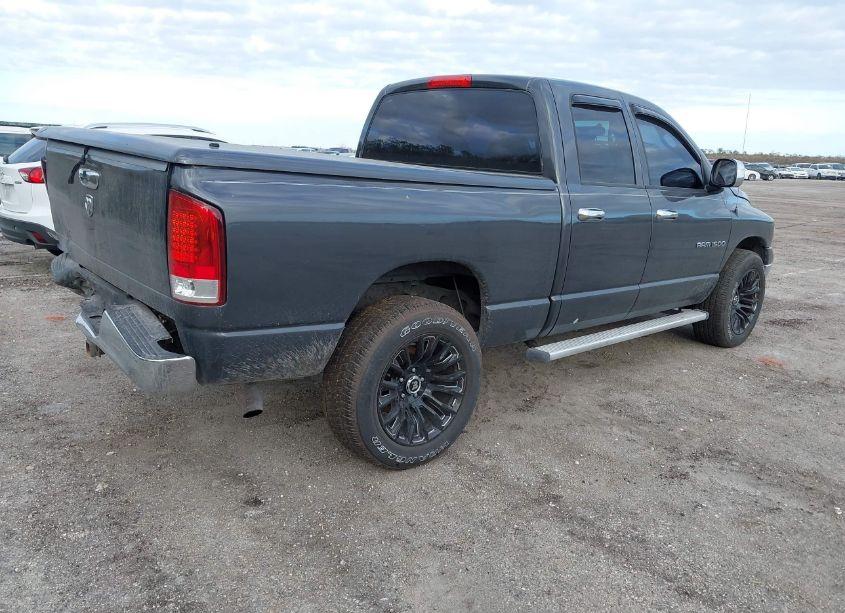 Photo 4 of 2005 Dodge Ram 1500 SLT/LARAMIE (VIN 1D7HA18N75J576763)