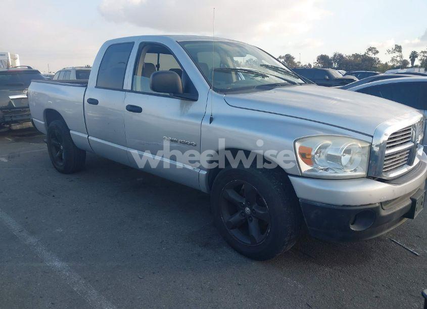 2007 Dodge Ram 1500 SLT (VIN 1D7HA18N87S206810) main photo