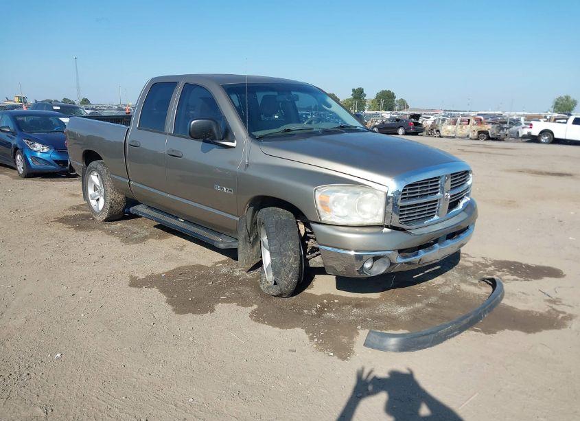 2008 Dodge Ram 1500 SLT (VIN 1D7HA18N88J191863) main photo