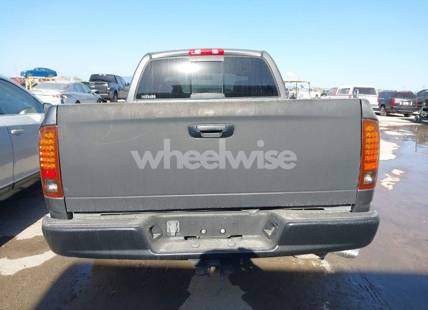 Photo 17 of 2003 Dodge Ram 1500 (VIN 1D7HA18NX3S209637)