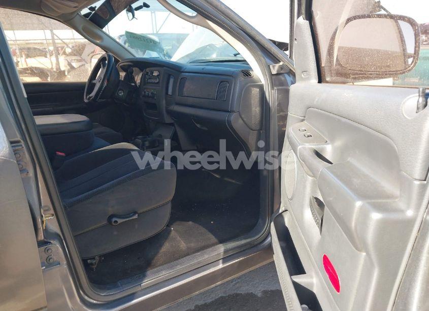 Photo 5 of 2003 Dodge Ram 1500 (VIN 1D7HA18NX3S209637)