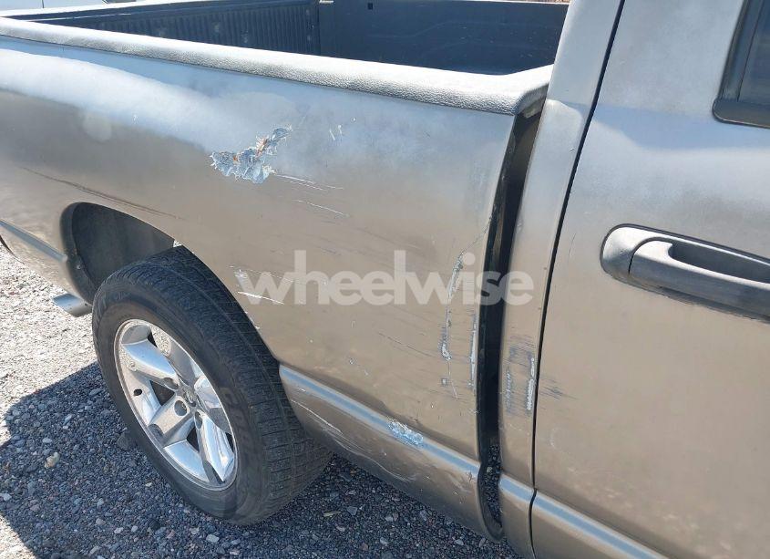 Photo 13 of 2004 Dodge Ram 1500 SLT/LARAMIE (VIN 1D7HA18NX4S723229)