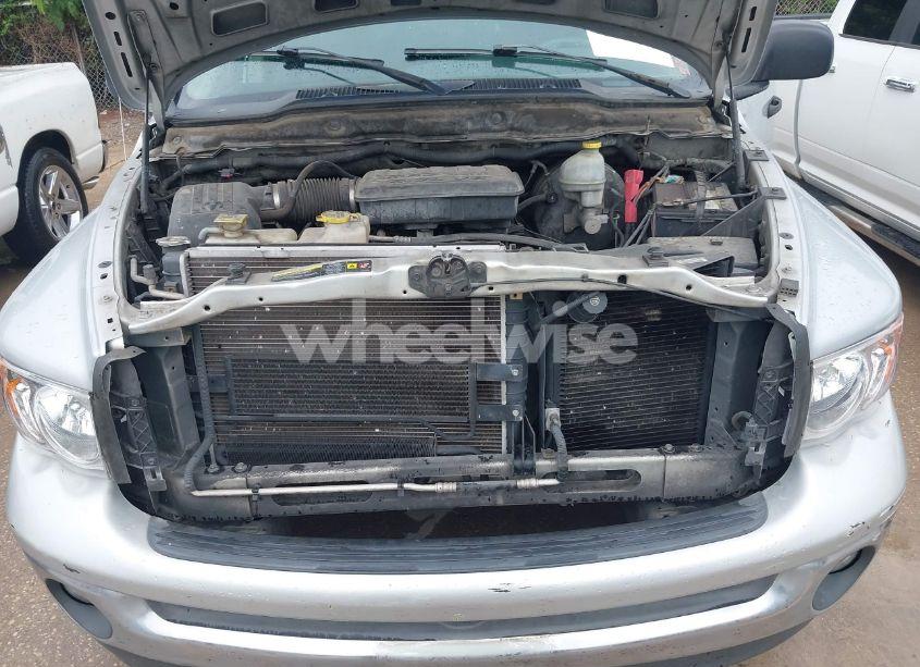 Photo 10 of 2005 Dodge Ram 1500 SLT/LARAMIE (VIN 1D7HA18NX5J556085)