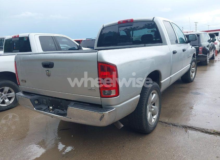 Photo 4 of 2005 Dodge Ram 1500 SLT/LARAMIE (VIN 1D7HA18NX5J556085)