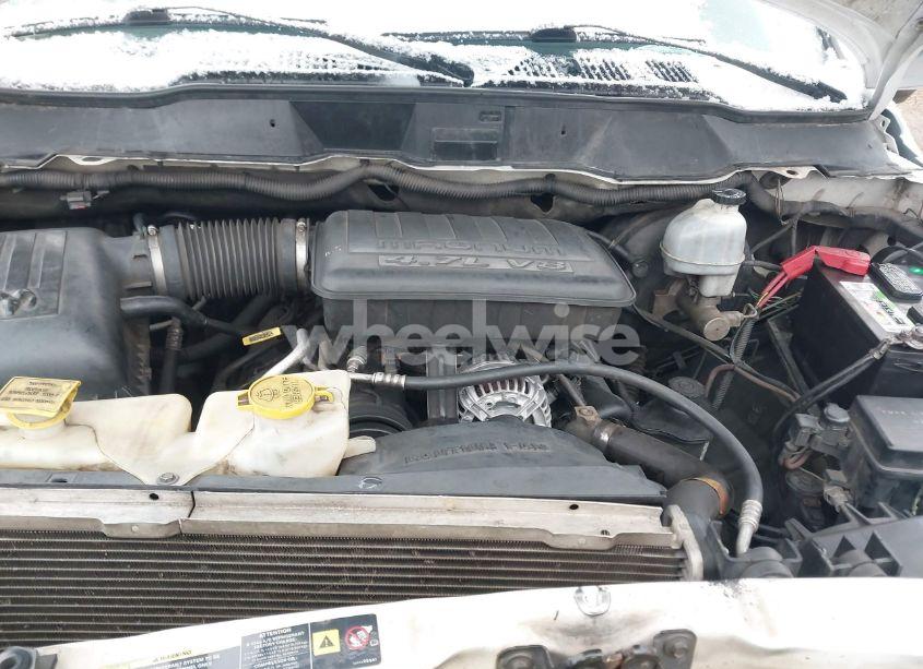 Photo 10 of 2005 Dodge Ram 1500 SLT/LARAMIE (VIN 1D7HA18NX5S354552)