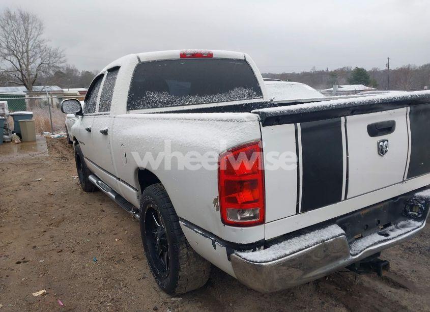 Photo 3 of 2005 Dodge Ram 1500 SLT/LARAMIE (VIN 1D7HA18NX5S354552)