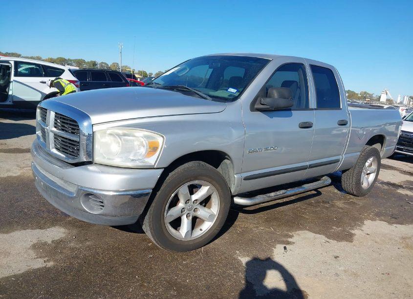 Photo 2 of 2007 Dodge Ram 1500 SLT (VIN 1D7HA18P07S256814)