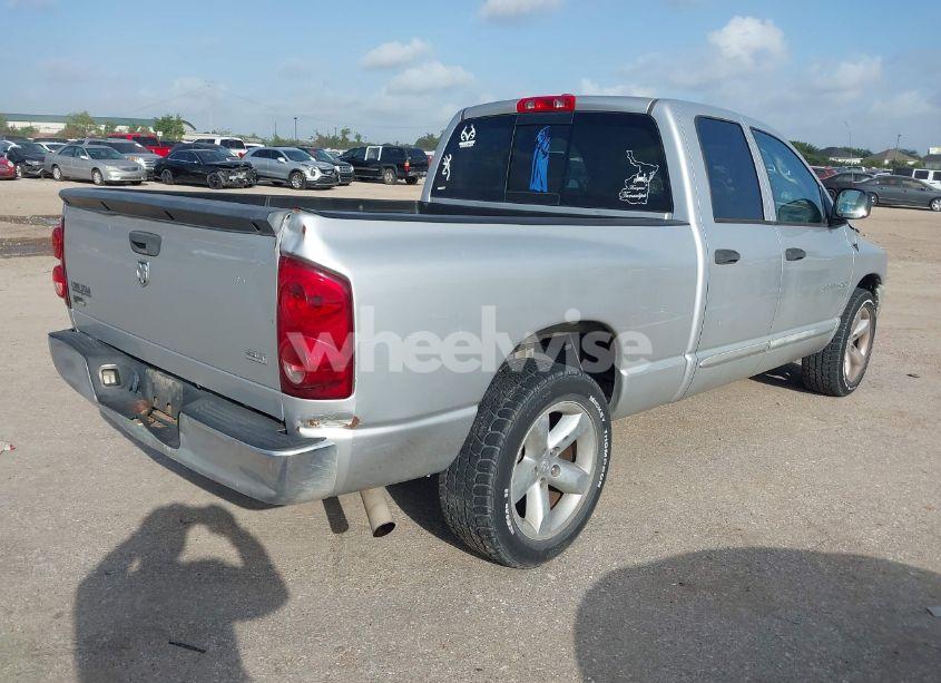 Photo 4 of 2007 Dodge Ram 1500 SLT (VIN 1D7HA18P27S157959)