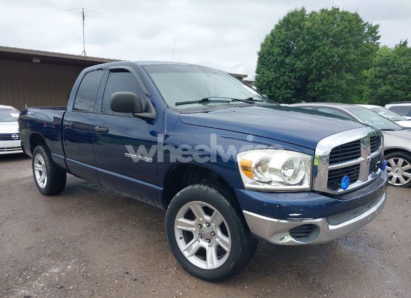 2007 Dodge Ram 1500 SLT (VIN 1D7HA18P67S111731) main photo