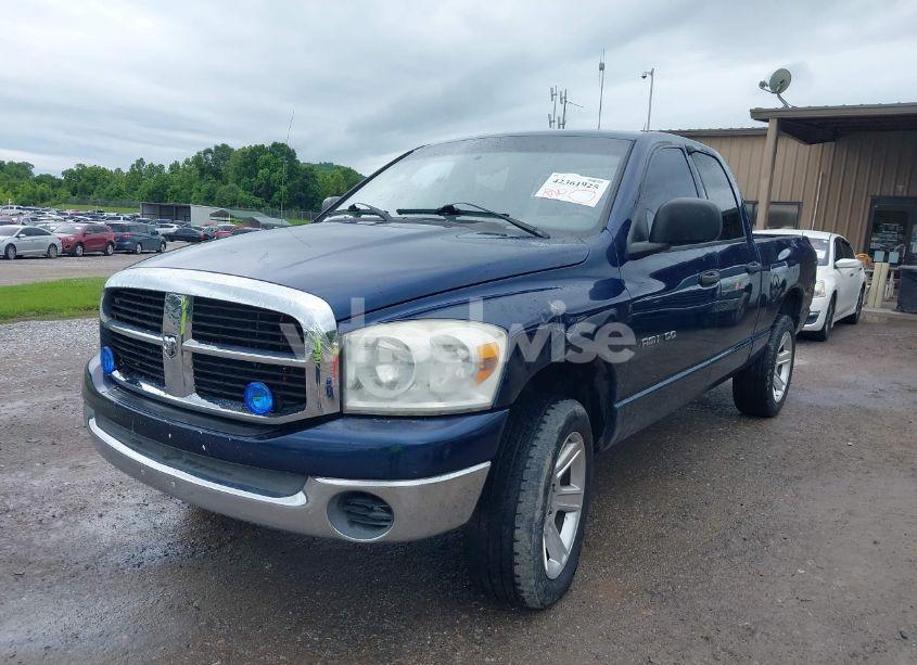 Photo 2 of 2007 Dodge Ram 1500 SLT (VIN 1D7HA18P67S111731)